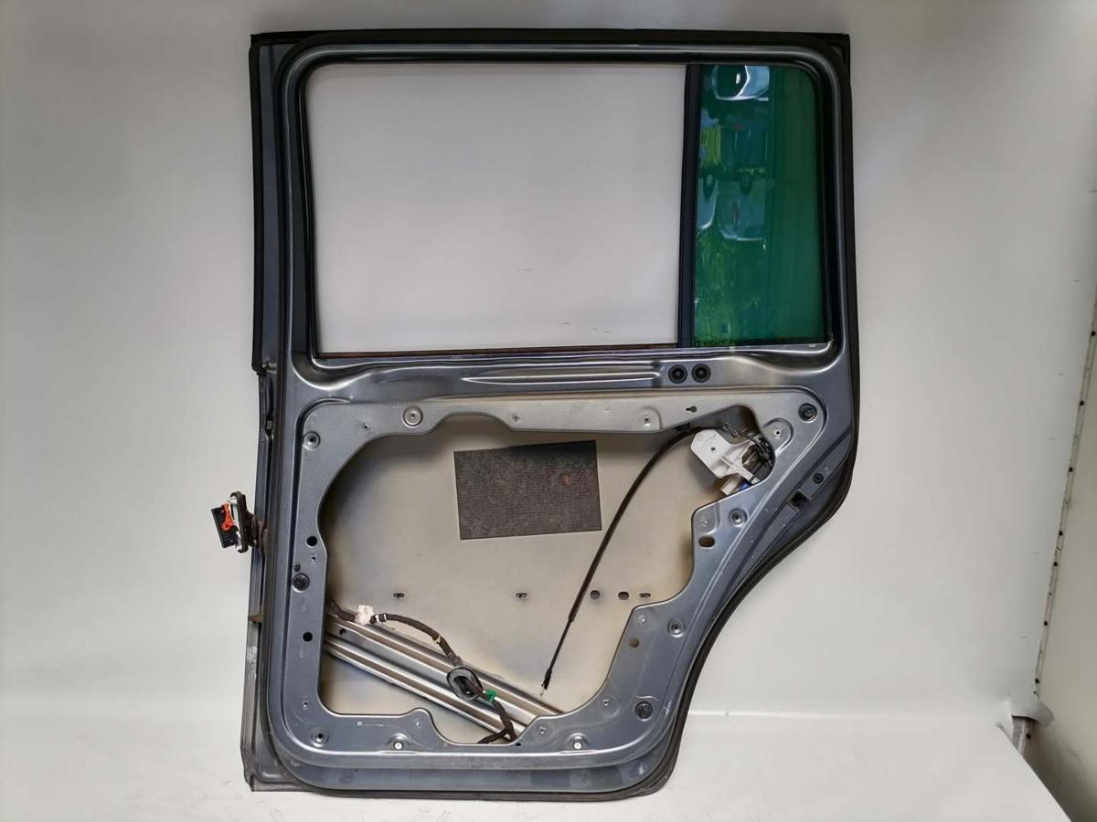 VW Touran 1T original Tür hinten rechts LD7X-Platinum Grey Rohbau Bj.2004